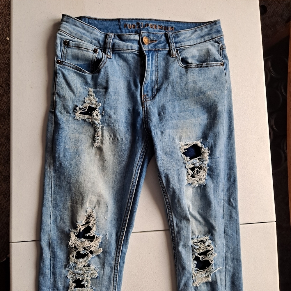 Mens Rue 21 Premium Medium Wash Jeans - Picture 2 of 5